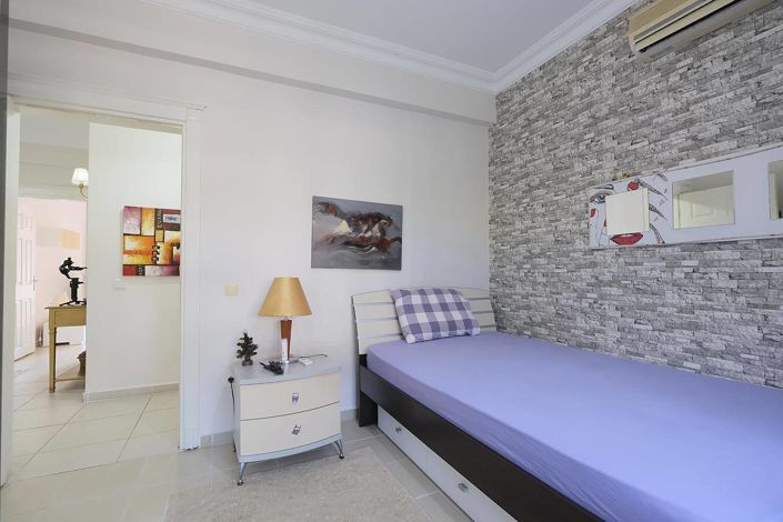 Image No.28-3 Bed Apartment for sale