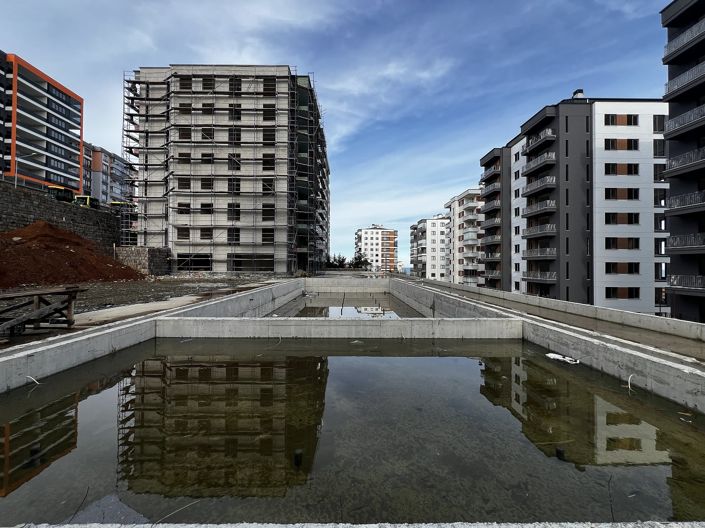 Image No.12-4 Bed Apartment for sale