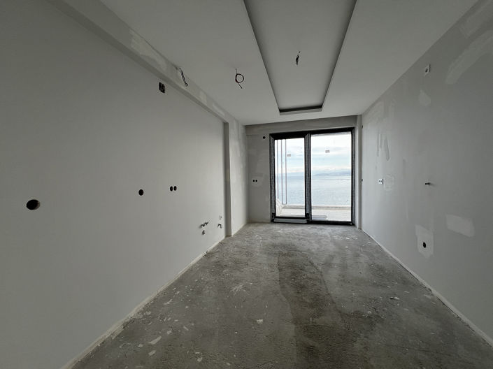 Image No.32-4 Bed Apartment for sale