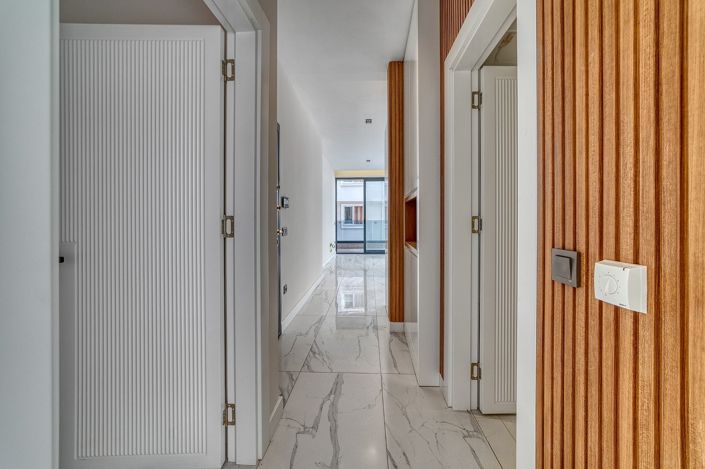 Image No.21-2 Bed Apartment for sale