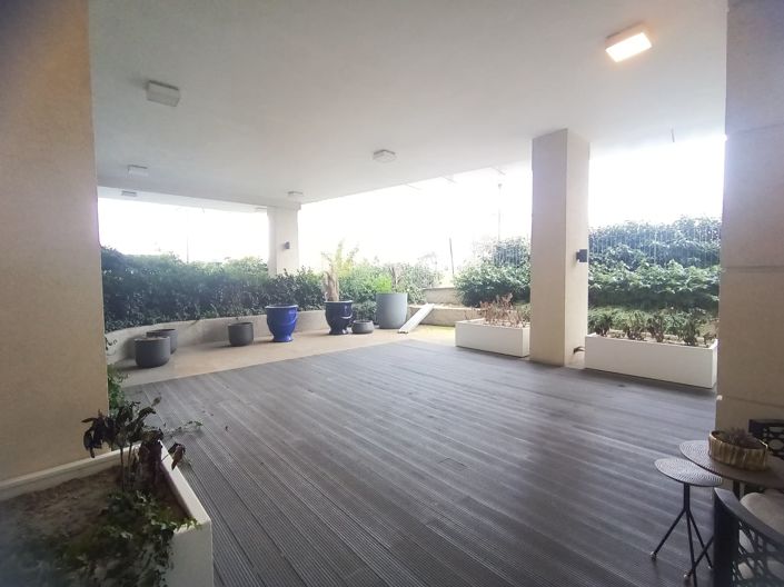 Image No.25-5 Bed Apartment for sale