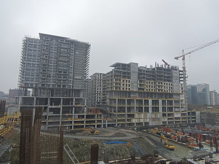 Image No.28-5 Bed Apartment for sale