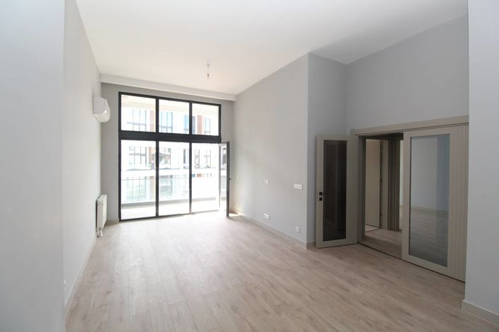 Image No.24-1 Bed Apartment for sale