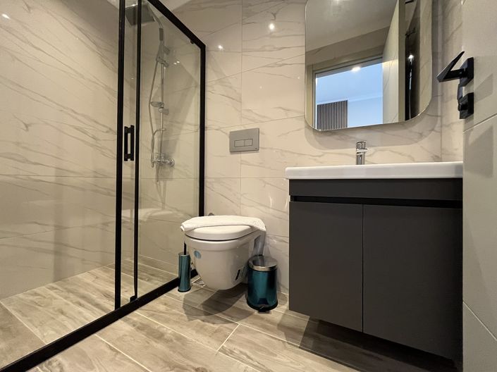 Image No.38-2 Bed Apartment for sale