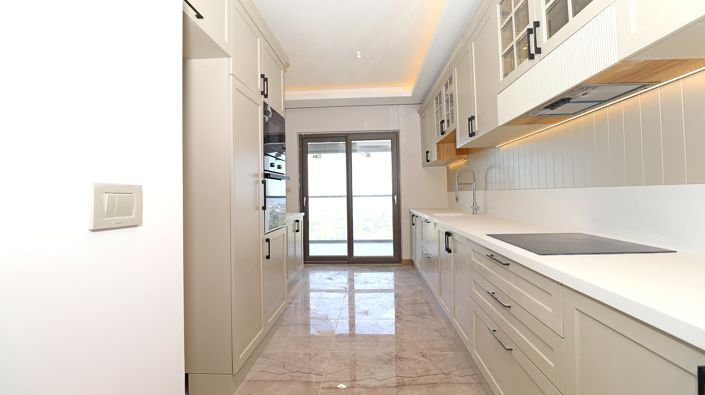 Image No.19-3 Bed Apartment for sale