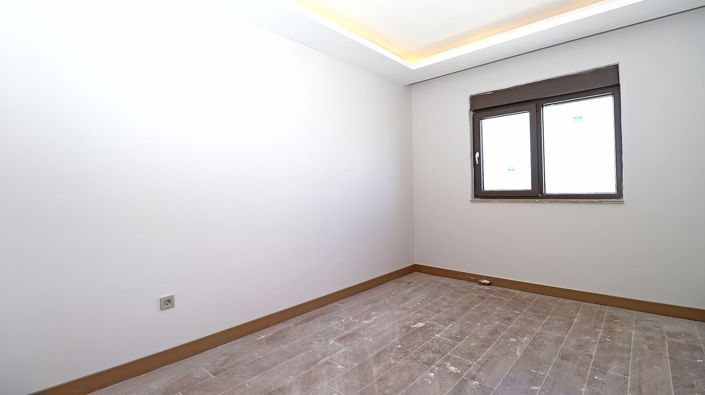 Image No.38-3 Bed Apartment for sale