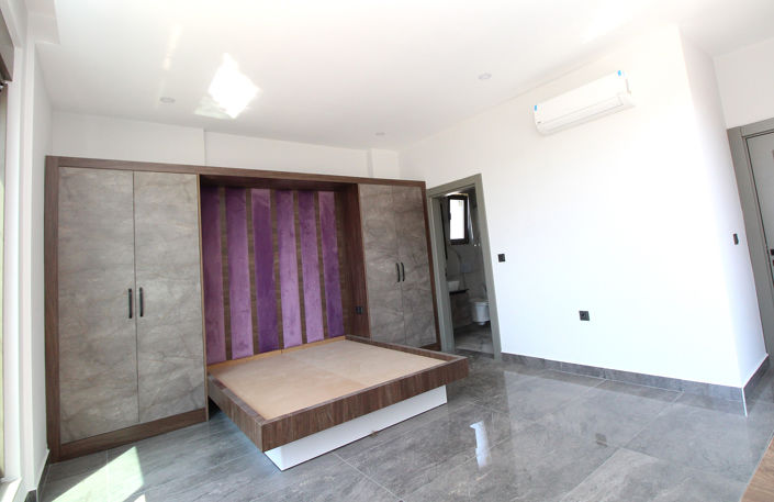 Image No.20-4 Bed House/Villa for sale