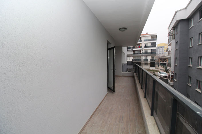 Image No.17-3 Bed Apartment for sale