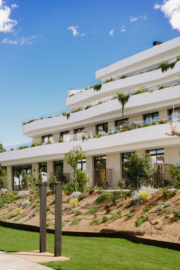 Image No.4-2 Bed Apartment for sale