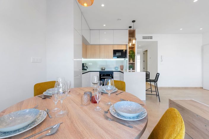 Image No.27-2 Bed Apartment for sale