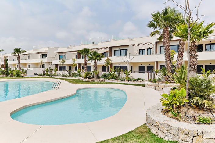 Image No.9-2 Bed Apartment for sale