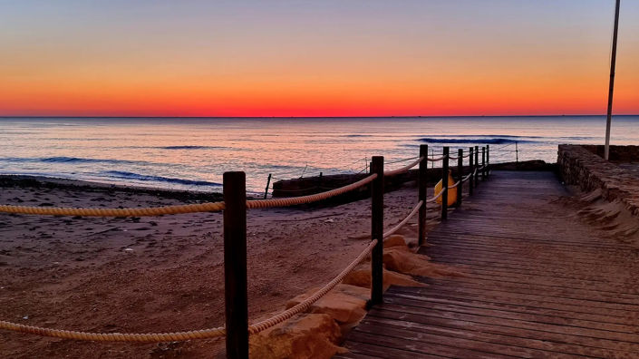 Image No.15-2 Bed Apartment for sale