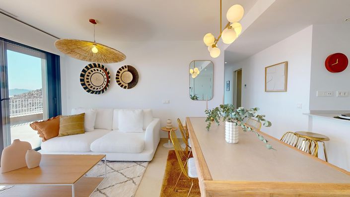 Image No.21-3 Bed Apartment for sale