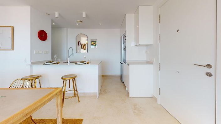 Image No.22-4 Bed Apartment for sale