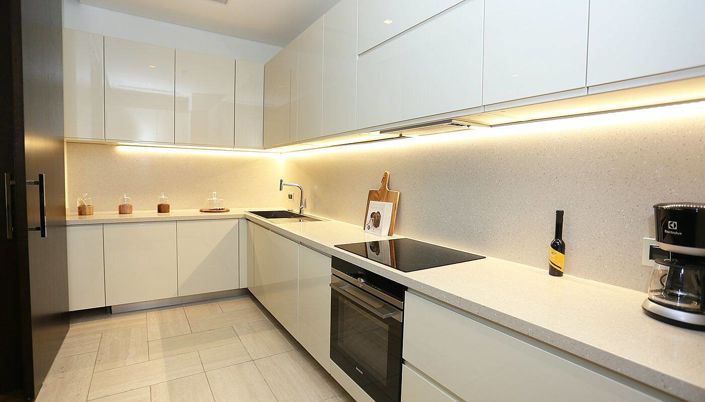 Image No.10-4 Bed Apartment for sale