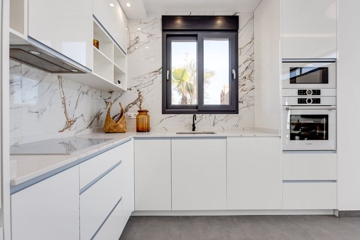 Image No.36-4 Bed House/Villa for sale