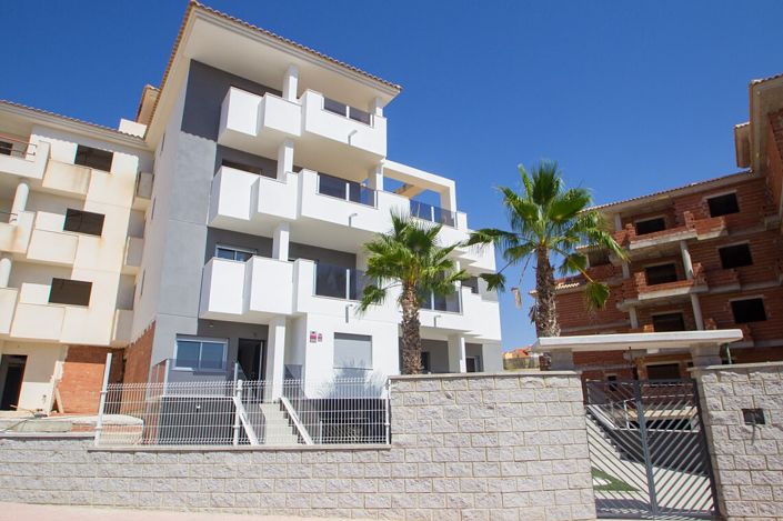 Image No.5-2 Bed Apartment for sale