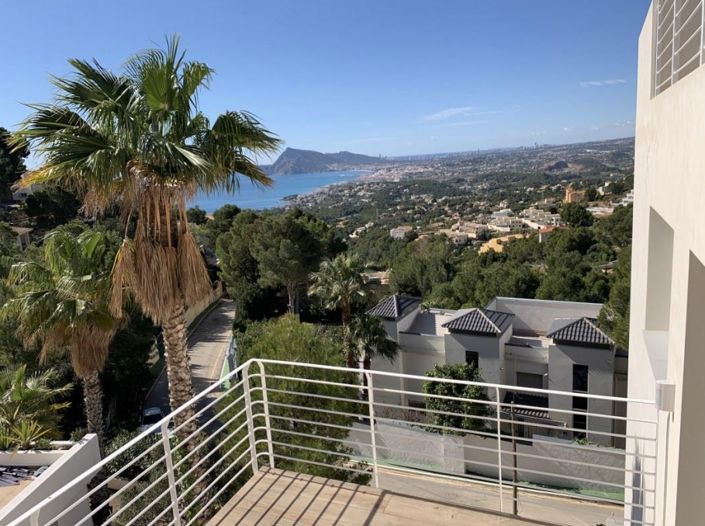 Image No.6-4 Bed House/Villa for sale