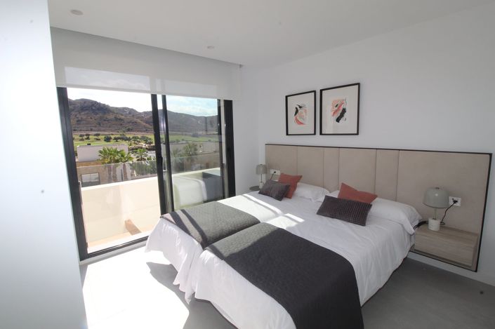 Image No.26-2 Bed Apartment for sale