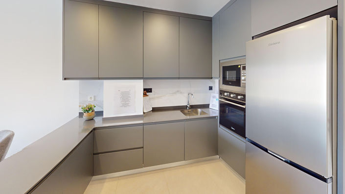 Image No.10-2 Bed Apartment for sale