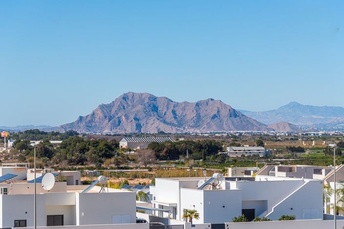 Image No.36-2 Bed Apartment for sale