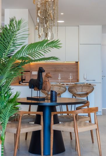 Image No.21-3 Bed Apartment for sale