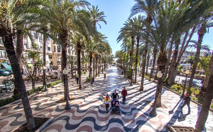 Image No.12-Maison / Villa de 4 chambres à vendre à Alicante City