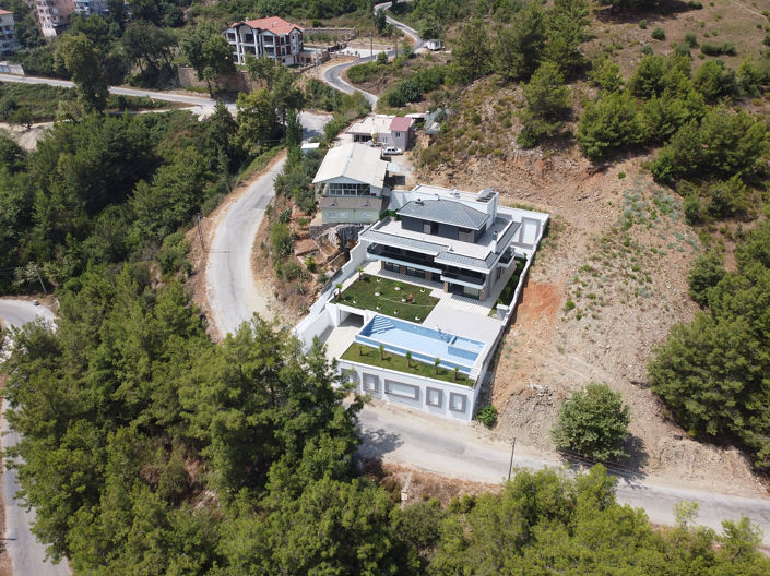 Image No.10-5 Bed House/Villa for sale