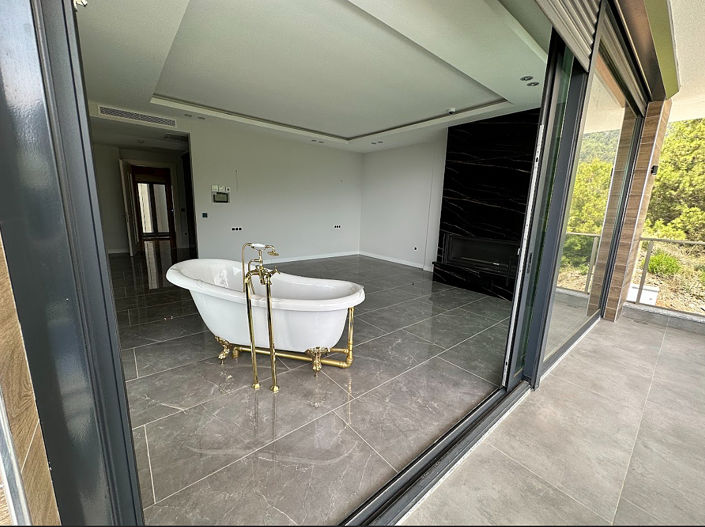 Image No.42-5 Bed House/Villa for sale