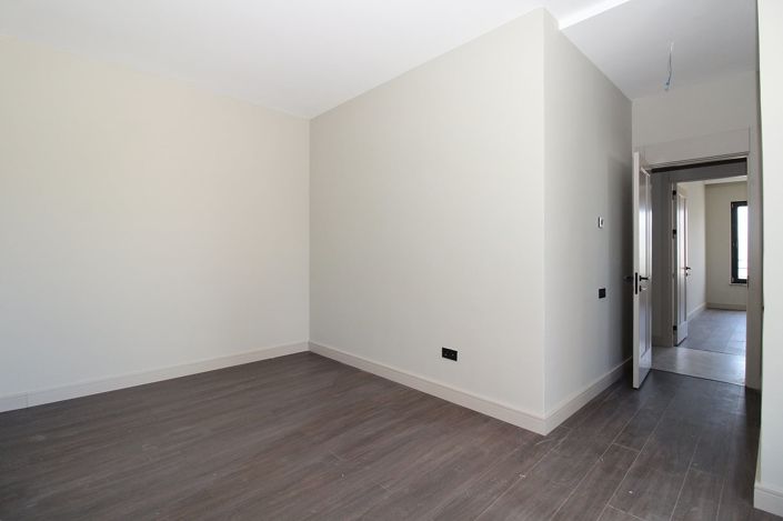 Image No.24-2 Bed Apartment for sale