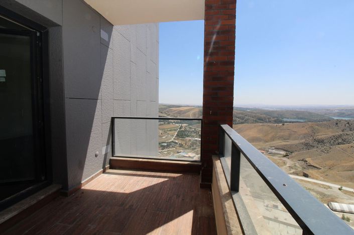 Image No.29-3 Bed Apartment for sale