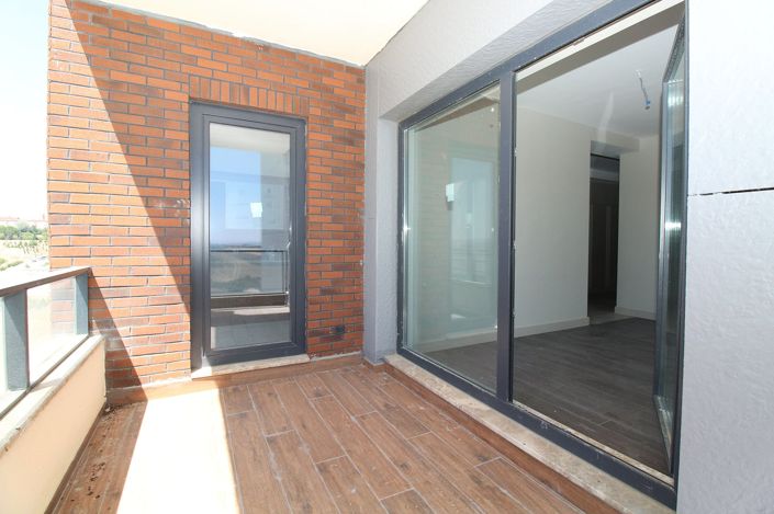 Image No.30-3 Bed Apartment for sale