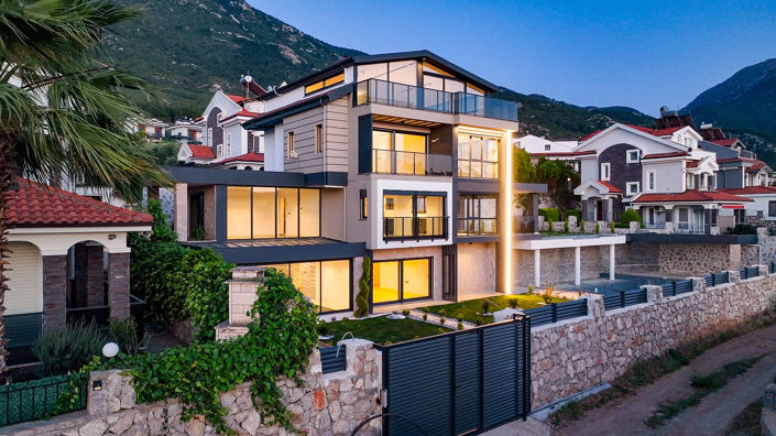 Image No.2-Maison / Villa de 4 chambres à vendre à Ölüdeniz