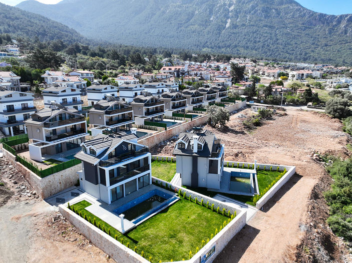 Image No.3-Maison / Villa de 4 chambres à vendre à Ölüdeniz