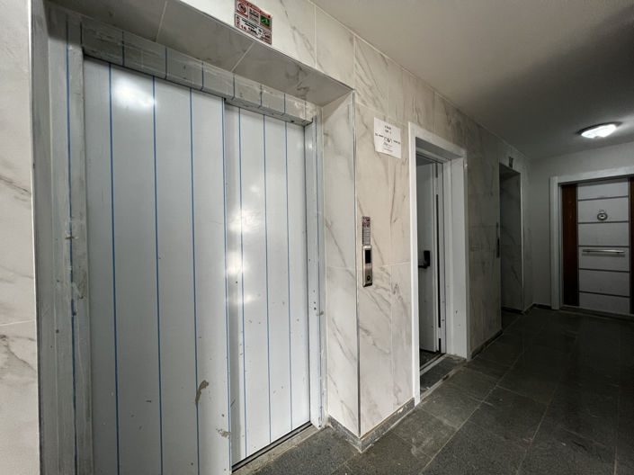 Image No.20-3 Bed Apartment for sale