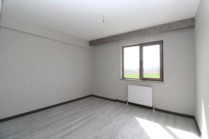 Image No.14-4 Bed Apartment for sale