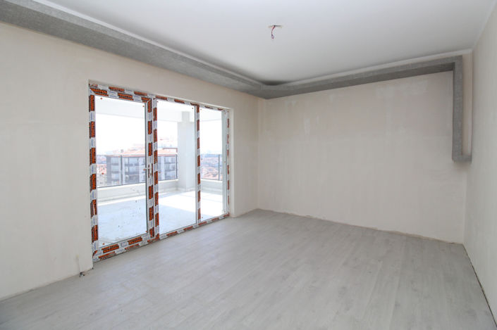 Image No.14-4 Bed Apartment for sale