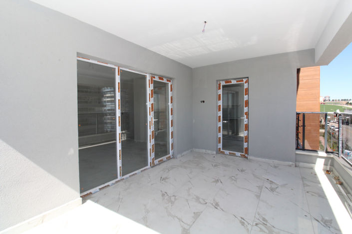 Image No.22-4 Bed Apartment for sale