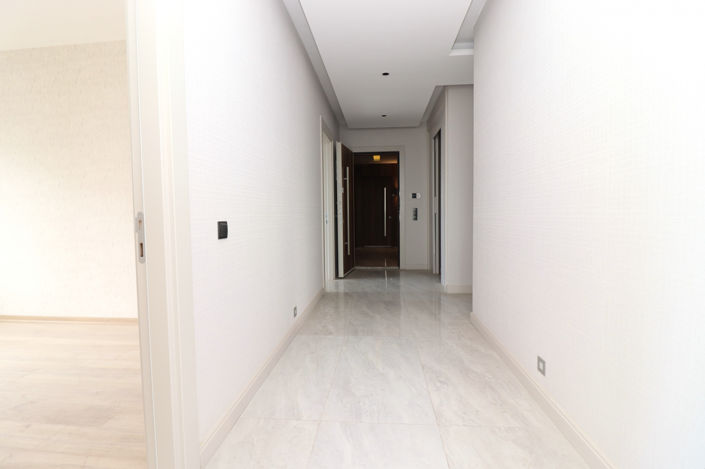 Image No.26-3 Bed Apartment for sale