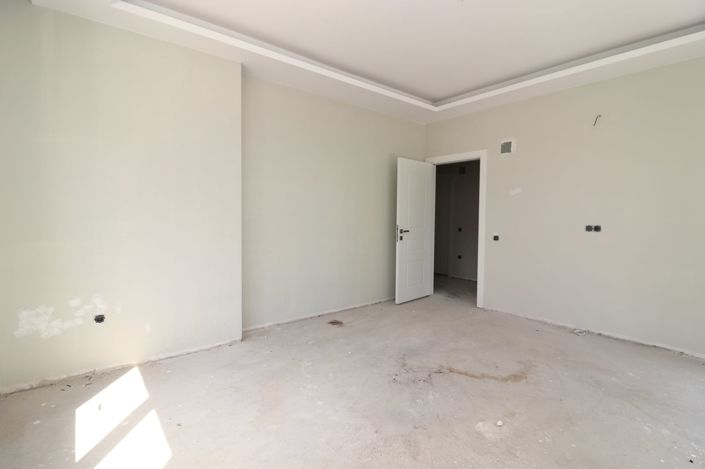 Image No.10-3 Bed Apartment for sale