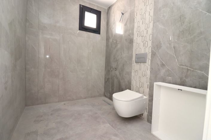 Image No.19-3 Bed Apartment for sale