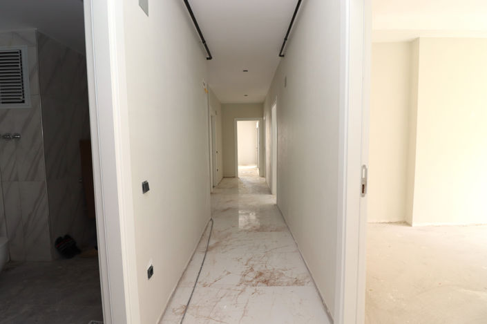 Image No.22-3 Bed Apartment for sale