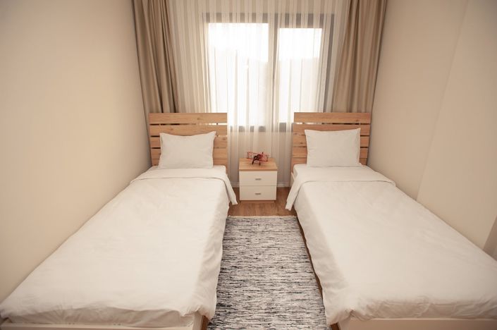 Image No.18-4 Bed Apartment for sale