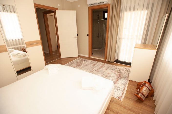 Image No.24-4 Bed Apartment for sale