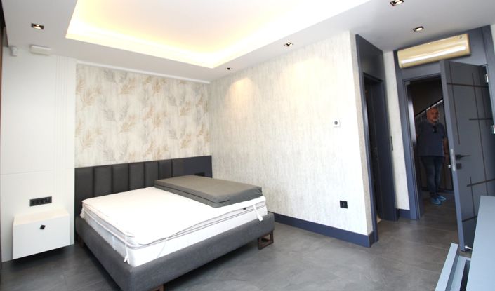 Image No.44-4 Bed House/Villa for sale