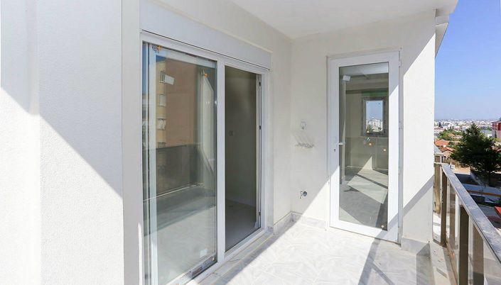 Image No.28-3 Bed Apartment for sale