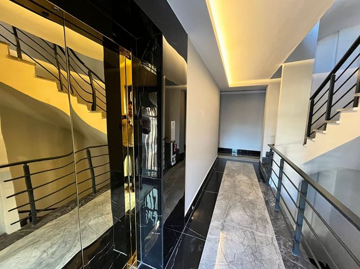 Image No.6-3 Bed Apartment for sale