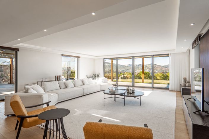 Image No.11-6 Bed House/Villa for sale