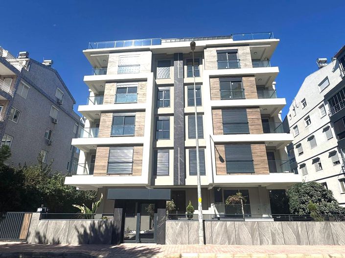 Image No.27-3 Bed Apartment for sale