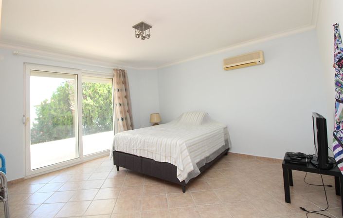 Image No.32-4 Bed House/Villa for sale
